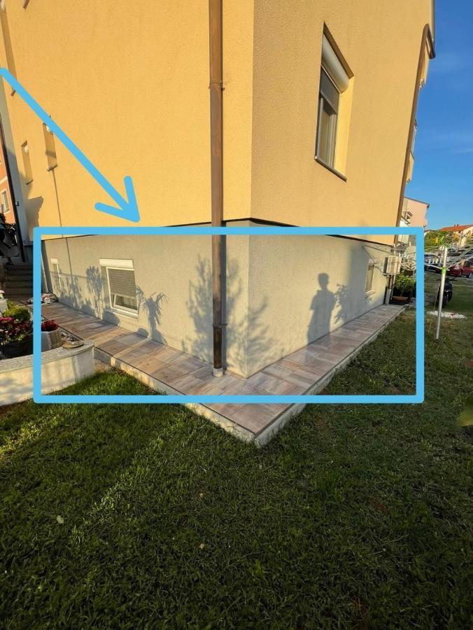 Moderne Souterrainwohnung Crikvenica Eksteriør bilde